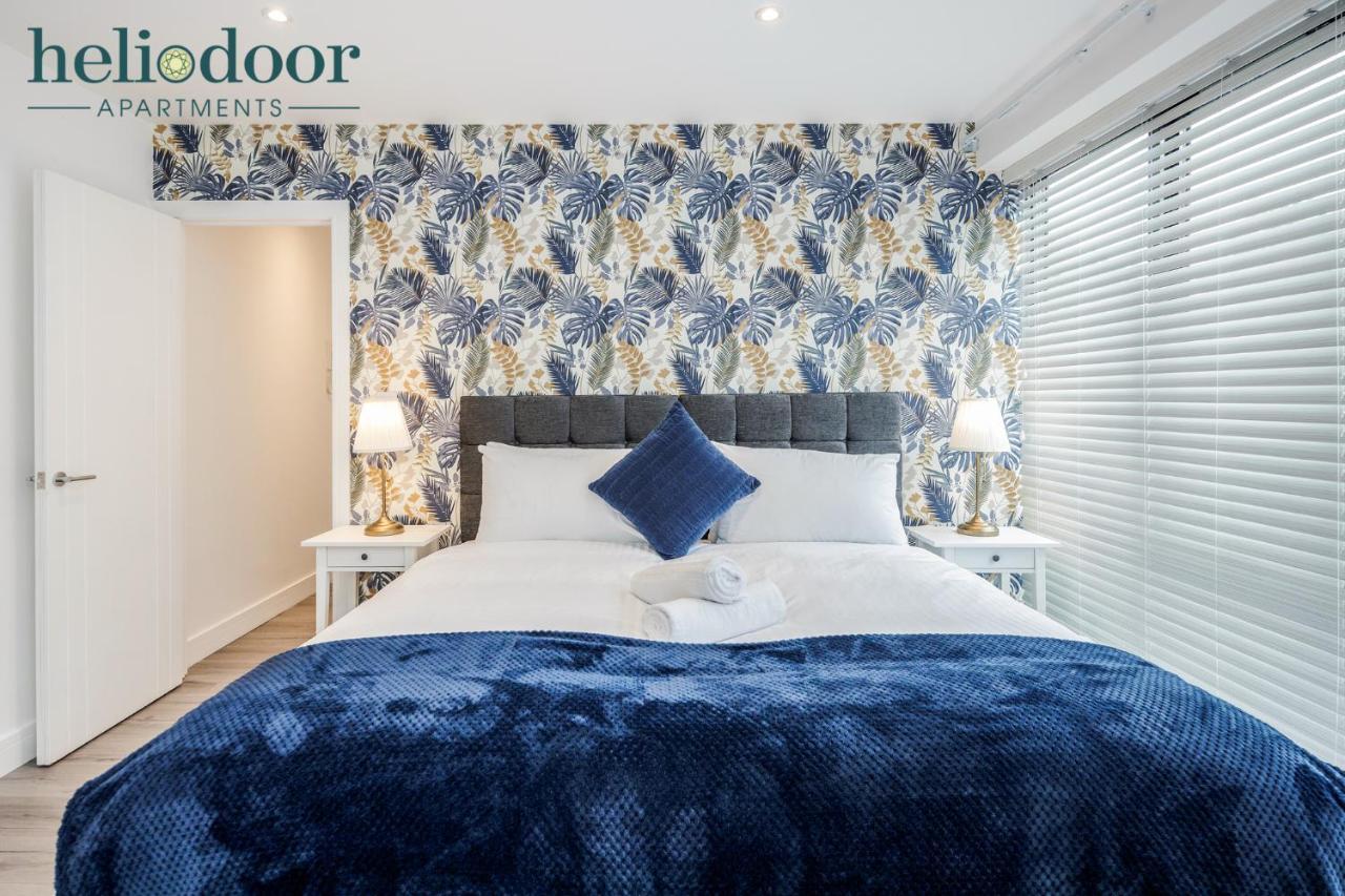 Milton Keynes Apartments, Sleeps Up To 5, Free Parking, Free Wifi & Movies, 7 Mins Drive To Milton Keynes Central Station For Direct Trains To London & The North Luaran gambar