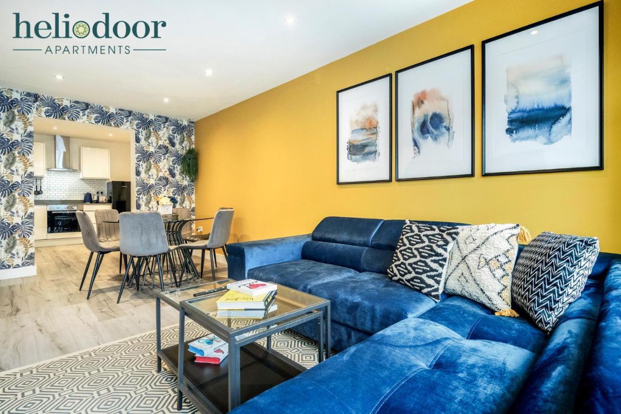 Milton Keynes Apartments, Sleeps Up To 5, Free Parking, Free Wifi & Movies, 7 Mins Drive To Milton Keynes Central Station For Direct Trains To London & The North Luaran gambar