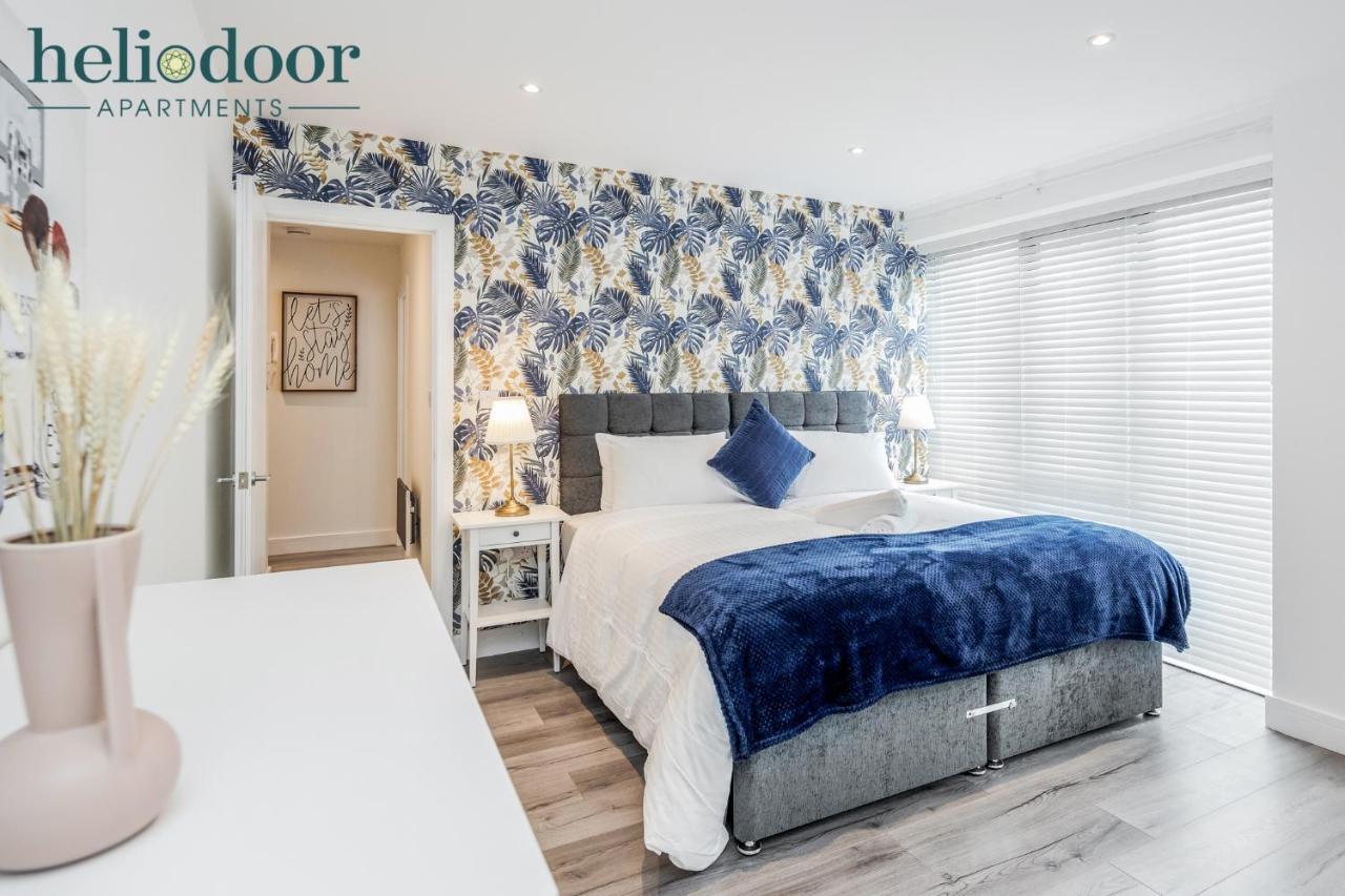Milton Keynes Apartments, Sleeps Up To 5, Free Parking, Free Wifi & Movies, 7 Mins Drive To Milton Keynes Central Station For Direct Trains To London & The North Luaran gambar